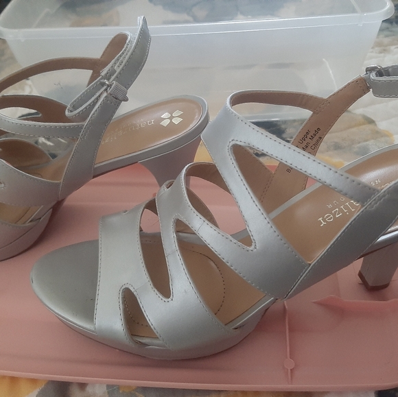 Shoes - Picture 3 of 5